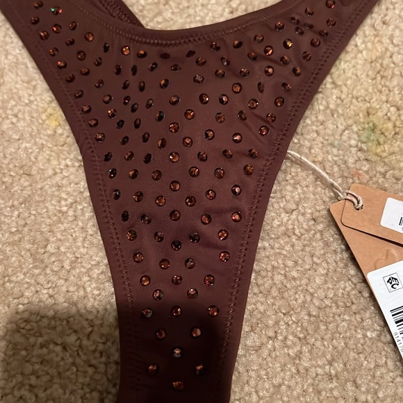 NWT Skims rhinestone thong sz Large Swim - Picture 2 of 6